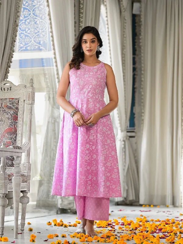 Varanga Women Lavender And White Floral Printed Anarkali Kurta Paired With Tonal Bottom