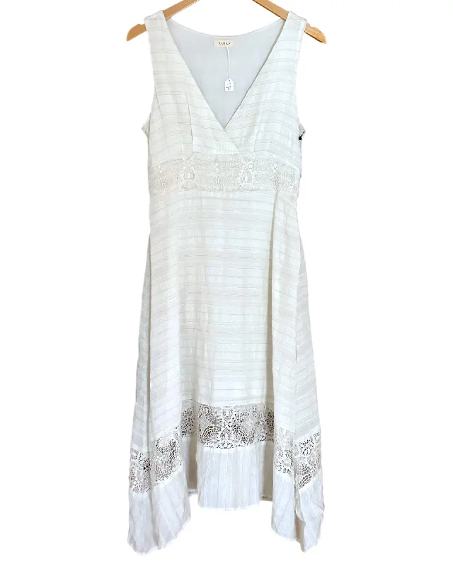 Light Summer Ivory Lace Sleeveless Linen Dress